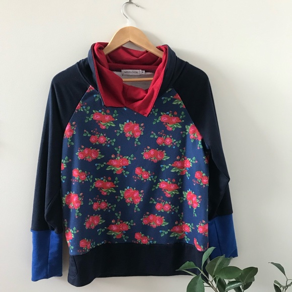 Misslook - 🪓 10$ M - Longsleeves shirt with large cowl - VGUC - Picture 5 of 6